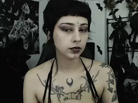 Snapshot of n0sferatus__ chatting on June 26, 2026, 2:49 am n0sferatus online show from June 26, 2026, 2:49 am