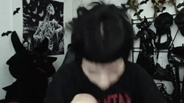Snapshot of n0sferatus__ chatting on July 10, 2026, 3:33 am n0sferatus online show from July 10, 2026, 3:33 am