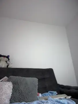 Snapshot of Zeli_66 chatting on December 11, 2024, 6:25 am Zeli 66 online show from December 11, 2024, 6:25 am