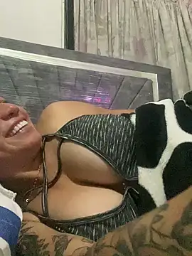 Snapshot of nurse_desi_sexlove chatting on January 25, 2025, 1:21 am nurse desi sexlove online show from January 25, 2025, 1:21 am