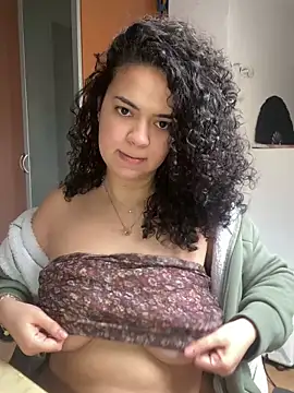 Snapshot of rafamarianoofc chatting on February 28, 2025, 5:04 pm rafamarianoofc online show from February 28, 2025, 5:04 pm