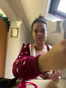 Snapshot of rafamarianoofc chatting on March 8, 2025, 11:05 am rafamarianoofc online show from March 8, 2025, 11:05 am