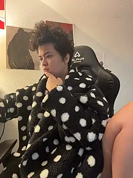 Snapshot of rafamarianoofc chatting on November 9, 2025, 12:03 pm rafamarianoofc online show from November 9, 2025, 12:03 pm