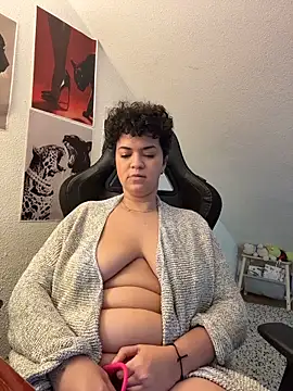 Snapshot of rafamarianoofc chatting on November 16, 2025, 5:07 pm rafamarianoofc online show from November 16, 2025, 5:07 pm