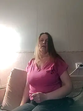 Evelina cute online show from January 31, 2025, 3:33 pm