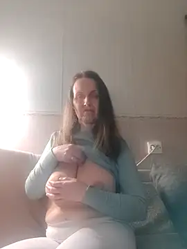 Evelina cute online show from February 21, 2025, 5:09 pm