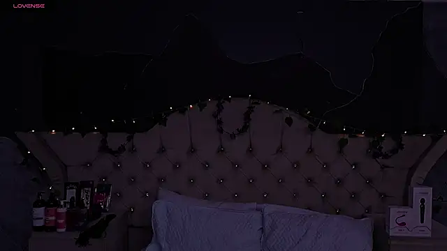 AmberGreyy  online show from March 1, 2026, 1:35 pm