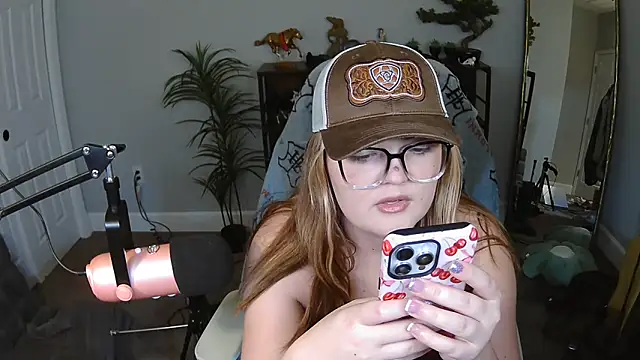 Snapshot of rodeobrii chatting on February 5, 2026, 2:16 am rodeobrii online show from February 5, 2026, 2:16 am