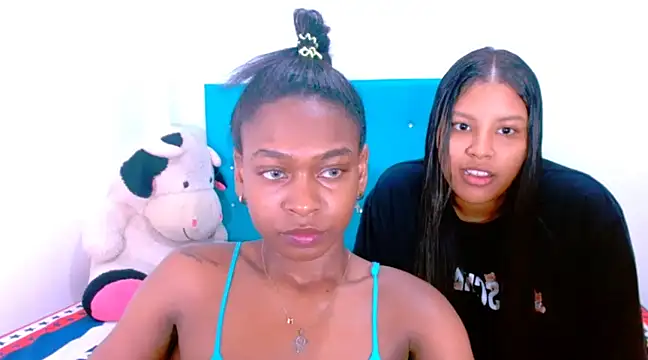 ladypussy69 online show from December 28, 2024, 1:39 am