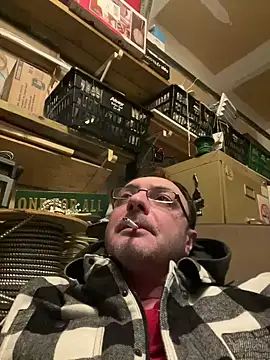 Snapshot of Bodirchetire chatting on January 18, 2025, 3:42 am Bodirchetire online show from January 18, 2025, 3:42 am