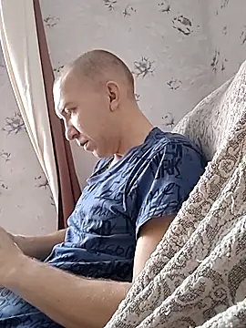 MityaXLoves online show from February 3, 2026, 5:27 am