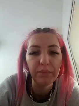 Evadesirex46 online show from December 19, 2025, 7:48 am