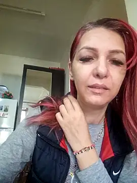 Snapshot of Evadesirex46 chatting on April 15, 2026, 6:09 am Evadesirex46 online show from April 15, 2026, 6:09 am