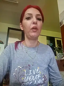 Snapshot of Evadesirex46 chatting on April 23, 2026, 12:29 pm Evadesirex46 online show from April 23, 2026, 12:29 pm