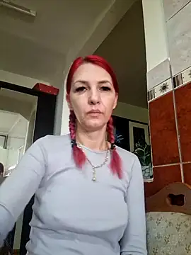 Snapshot of Evadesirex46 chatting on May 11, 2026, 6:52 am Evadesirex46 online show from May 11, 2026, 6:52 am