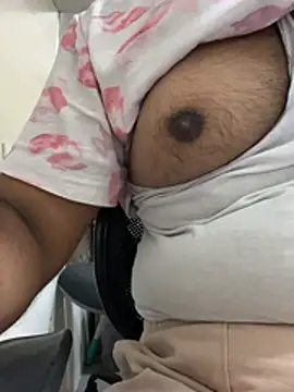 dick69lil online show from June 10, 2026, 10:47 am