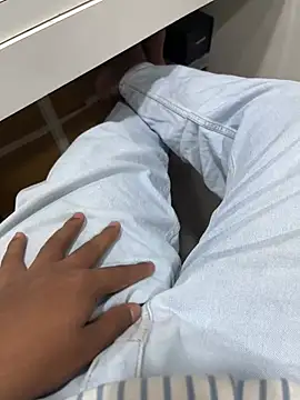 dick69lil online show from June 11, 2026, 10:46 am
