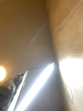 Bigtoyaddict online show from November 17, 2025, 7:36 am