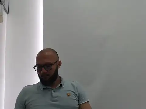 Bastian Gold online show from April 8, 2026, 9:04 pm