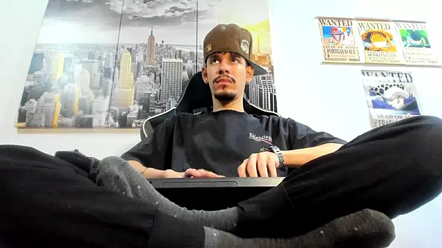 Snapshot of BRAYHAMBROWN chatting on July 24, 2026, 12:30 am BRAYHAMBROWN online show from July 24, 2026, 12:30 am
