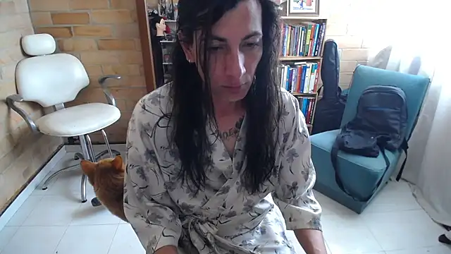 VioletaGomezCo online show from September 22, 2025, 4:09 pm