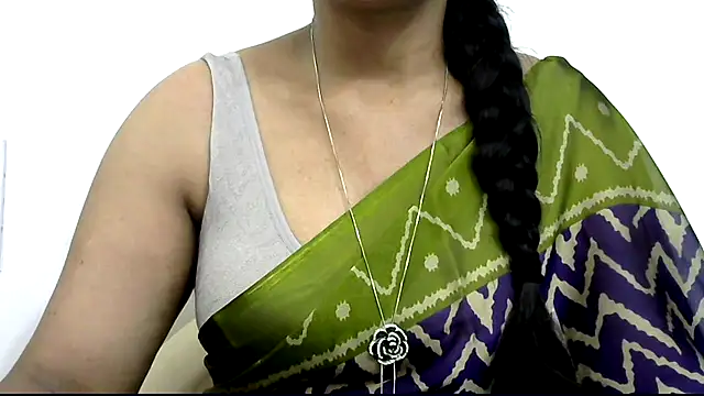 rashmika reddy online show from September 9, 2025, 4:01 am