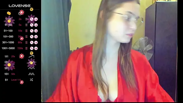 Snapshot of Boni_NeLL__ chatting on February 4, 2025, 2:43 pm Boni NeLL online show from February 4, 2025, 2:43 pm