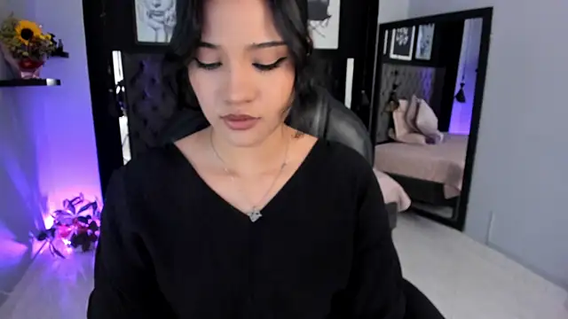 Snapshot of renee_shelby_ chatting on September 24, 2025, 10:46 pm renee shelby online show from September 24, 2025, 10:46 pm