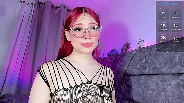 Valentina Alba online show from November 30, 2025, 2:26 am