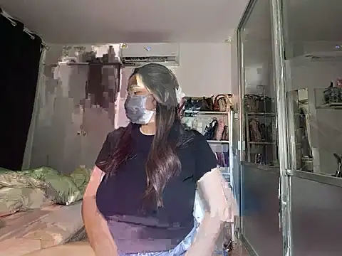 Snapshot of iamMalixxx chatting on January 31, 2025, 2:39 pm iamMalixxx online show from January 31, 2025, 2:39 pm