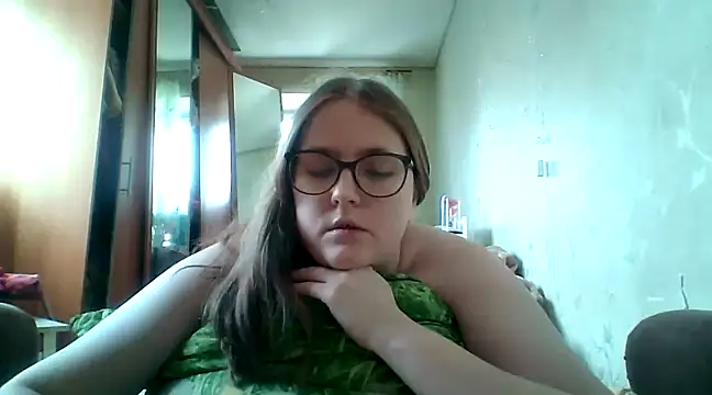 DesireMelissa online show from February 18, 2025, 9:54 am