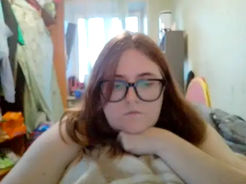 Snapshot of DesireMelissa chatting on June 1, 2026, 5:58 pm DesireMelissa online show from June 1, 2026, 5:58 pm