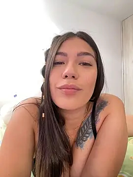 Snapshot of Latina_vanessa chatting on December 8, 2024, 8:47 pm Latina vanessa online show from December 8, 2024, 8:47 pm