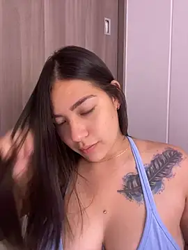 Snapshot of Latina_vanessa chatting on January 8, 2025, 11:41 pm Latina vanessa online show from January 8, 2025, 11:41 pm