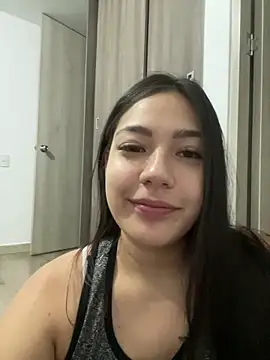 Snapshot of Latina_vanessa chatting on September 18, 2025, 5:09 am Latina vanessa online show from September 18, 2025, 5:09 am