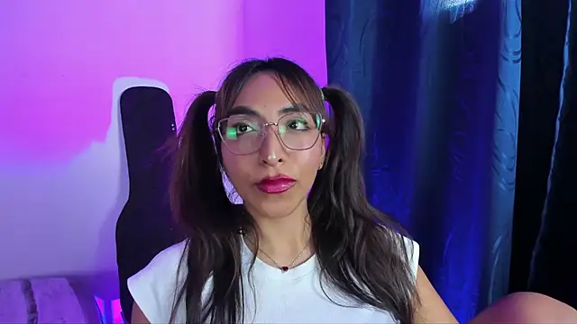 Leticia brownn1 online show from February 20, 2025, 7:30 pm