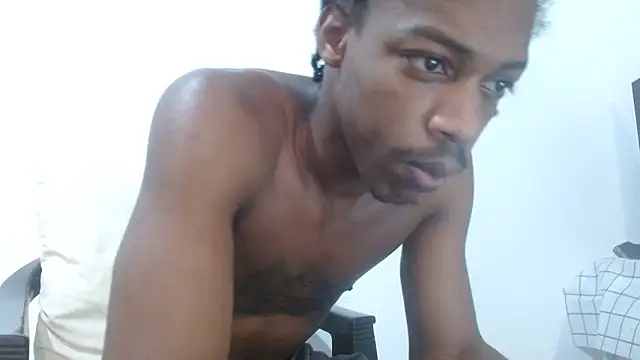 Larry-n-clouds online show from February 25, 2026, 8:29 pm