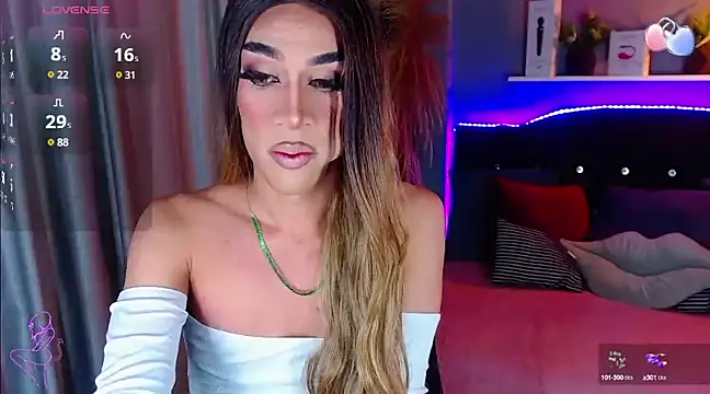 camila hootie online show from March 10, 2025, 3:34 am