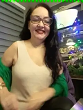 CamilleDesire online show from January 17, 2025, 4:57 pm