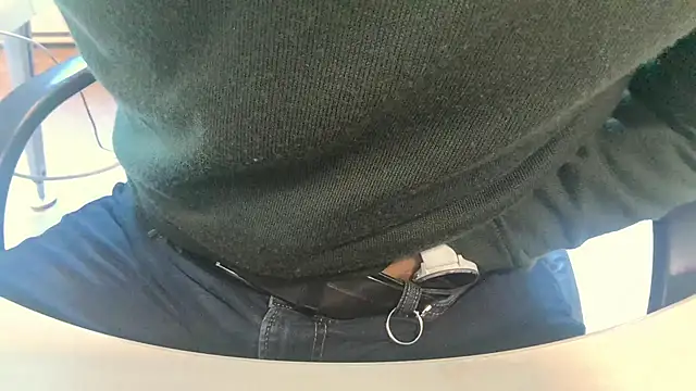 alessandroman2114 online show from January 19, 2026, 11:47 am