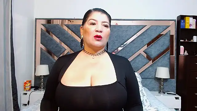 KarlaTesg online show from September 19, 2025, 9:22 am