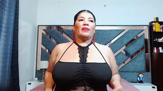 Snapshot of KarlaTesg chatting on June 27, 2026, 12:22 pm KarlaTesg online show from June 27, 2026, 12:22 pm
