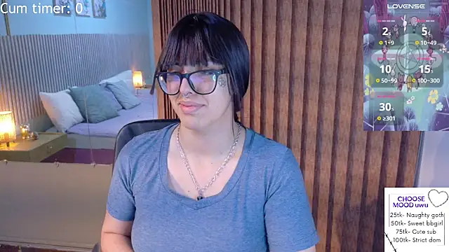 Eli666uwu online show from March 13, 2026, 12:23 pm