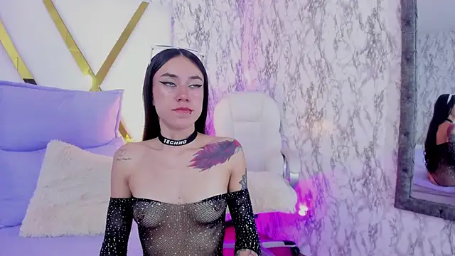 Snapshot of Athziry_ chatting on December 15, 2024, 7:46 am Athziry online show from December 15, 2024, 7:46 am