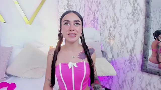 Snapshot of Athziry_ chatting on January 26, 2025, 12:26 am Athziry online show from January 26, 2025, 12:26 am