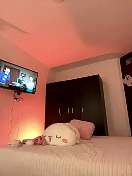 montmariana online show from October 12, 2025, 11:37 pm