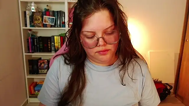 Gabiwaifu online show from April 5, 2026, 2:53 am