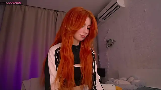 Snapshot of Evaa_Moonn_ chatting on January 20, 2025, 8:30 am Evaa Moonn  online show from January 20, 2025, 8:30 am