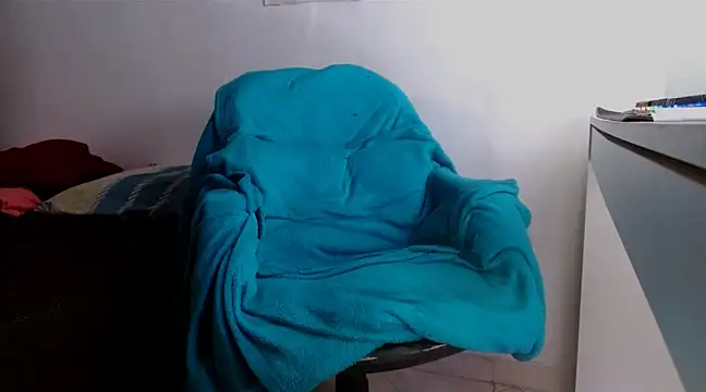 deividcloud36 online show from March 1, 2025, 4:26 am