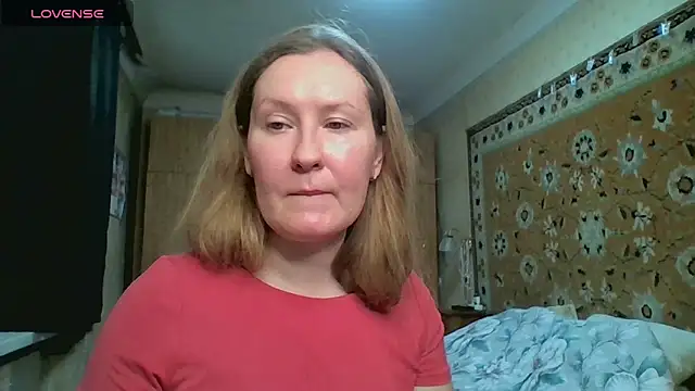 AnnaXLovers online show from March 27, 2026, 7:47 am